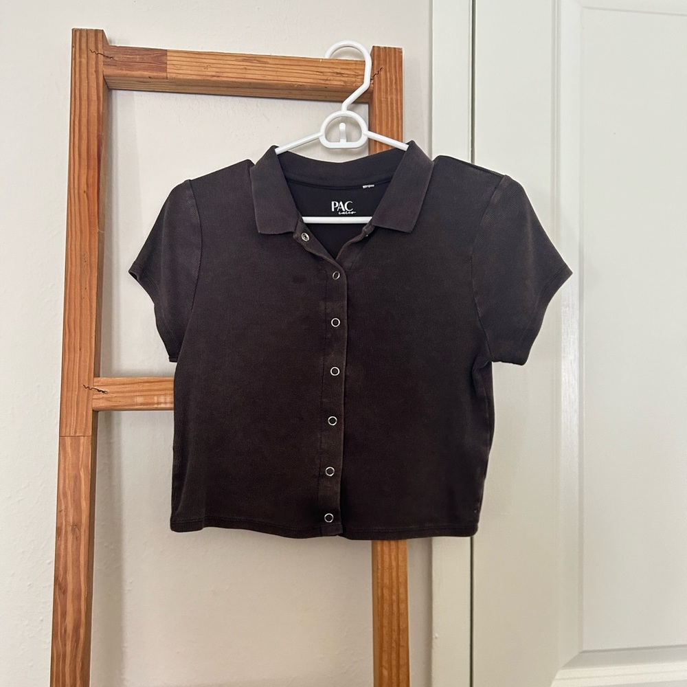 Pacsun Brown Fitted Button Crop Tee